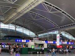 -星巴克(广州南站A18检票口楼上)