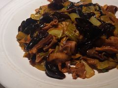 -又见炊烟私房菜(敬亭路店)