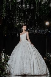 -欣薇婚纱(新源乐汇城店)