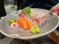-铭牛烧肉·和牛海鲜自助(高新月牙湖店)