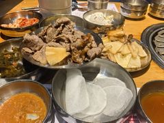 -老炉家木炭烤肉(长江国际店)