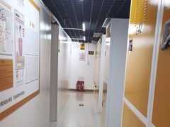 -安东易迷你自助仓储寄存仓库(草桥店)