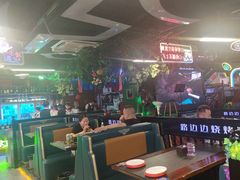 -路边边.炒菜烧烤.音乐餐厅(良乡长虹店)
