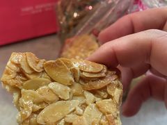 -红房子西点(南京东路店)