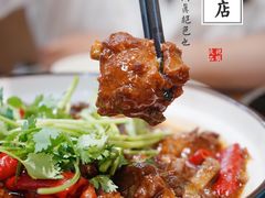 香辣霸王排骨-何氏排骨(左家塘店)