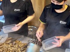 -老day牛杂(官也街总店)
