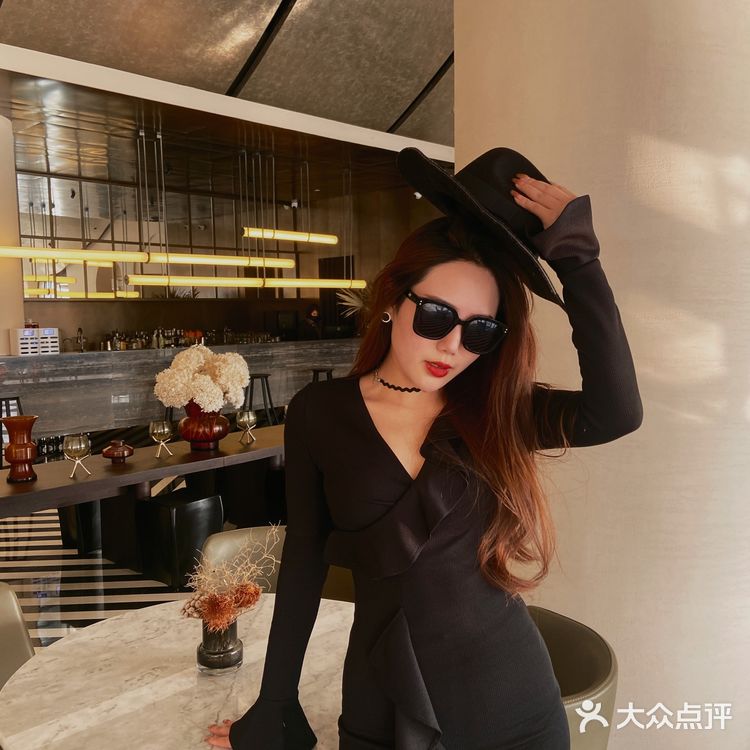 重庆探店｜坐拥一线江景滴品质下午茶