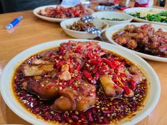 中辣辛辣猪蹄-贤花饭店(城阳店)