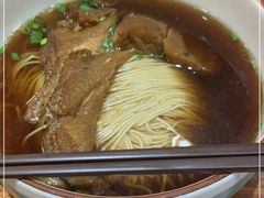 -朱鸿兴面馆(绿宝广场店)