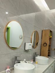 -苗医生专业祛痘·皮肤管理