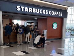 -星巴克(香港国际机场44号闸店)