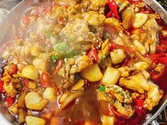 牛蛙爱上虾-小民大排档(光谷店)