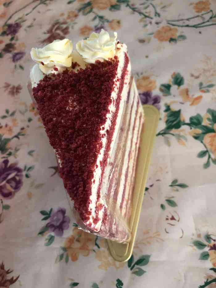 迪莉娅delia(天嘉店)-"位于欧亚超市西安广场店的二楼,孩子在附近.