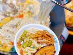 煎香酸菜半边鱼-渔悦潇湘·酸菜煮鱼(岳麓山店)
