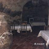 这家餐厅就在Cuevas