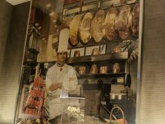-Restaurant Paul Bocuse