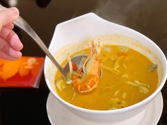 冬阴汤-金厨泰国餐厅·全泰籍厨师料理(拱北店)