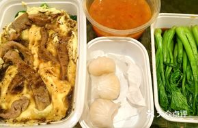 Black Pepper Thick-cut Sirloin Steak and Egg Fried Rice