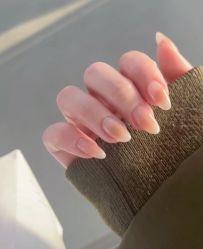 -H12 STAR日式美甲美睫专门店