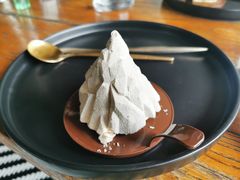 熔岩红茶火山-喜洲吧·江畔老船厂·庭院餐厅(喜临院店)
