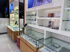 -光明眼镜·蔡司授权(徐泾店)