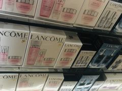 -日上免税店(三径路t3店)