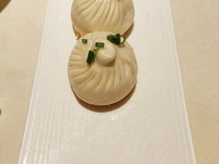 蟹粉生煎-成隆行·蟹王府(九江路店)