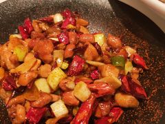 -渔语鱼酸菜鱼新川菜(来福士店)