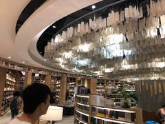 -覔书店(壹方城店)