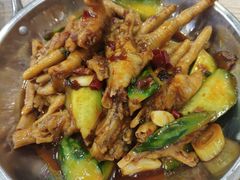 -江城燕子大排档(江汉路步行街店)