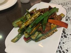 秋葵炒牛柳-熠盛粤味·顺德桑拿鸡(永康路店)