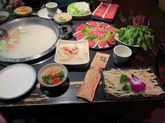 -井格重庆火锅(西直门凯德Mall店)