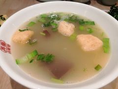 金陵鸭血粉丝汤-弄堂小笼包(西青中北永旺购物中心店)