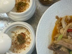 -汗腾格里·风味餐厅(新疆驻京办店)