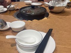 -濠轩阁特色生蚝火锅总店