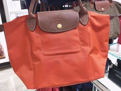 -Longchamp(佛罗伦萨小镇奥特莱斯店)