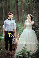-都市丽人婚纱摄影