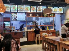 -湘人龙记老长沙米粉(鸟巢店)