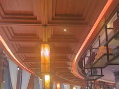 -八府香鸭·啫啫煲(华山路店)