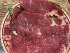 -二荆条·蜀鲜汇城市森林火锅