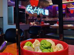 -山河屯铁锅炖(哈西站店)