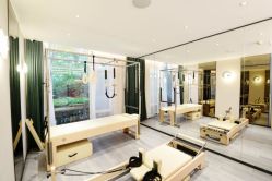 -平行宇宙普拉提健身