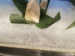 白吞拿鱼-OPEN開全日自助餐厅·牛肉火锅·海鲜(佛山希尔顿酒店)