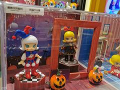 -泡泡玛特POPMART(武汉天地壹方店)