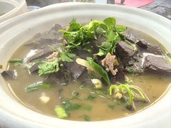 -小小饭店·休闲农庄·安吉松树林里的农家菜
