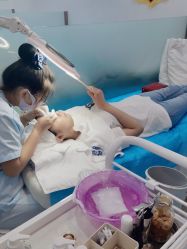 -蕾特恩专业祛痘国际连锁