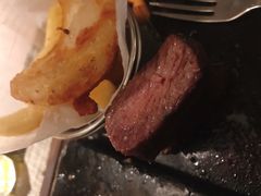 澳洲谷饲牛小排配鹅肝-半秋山西餐厅(巴南万达广场店)