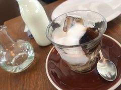 -ROAST coffee & eatery