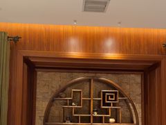 -八府香鸭·啫啫煲(华山路店)