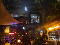 -城墙外BAR